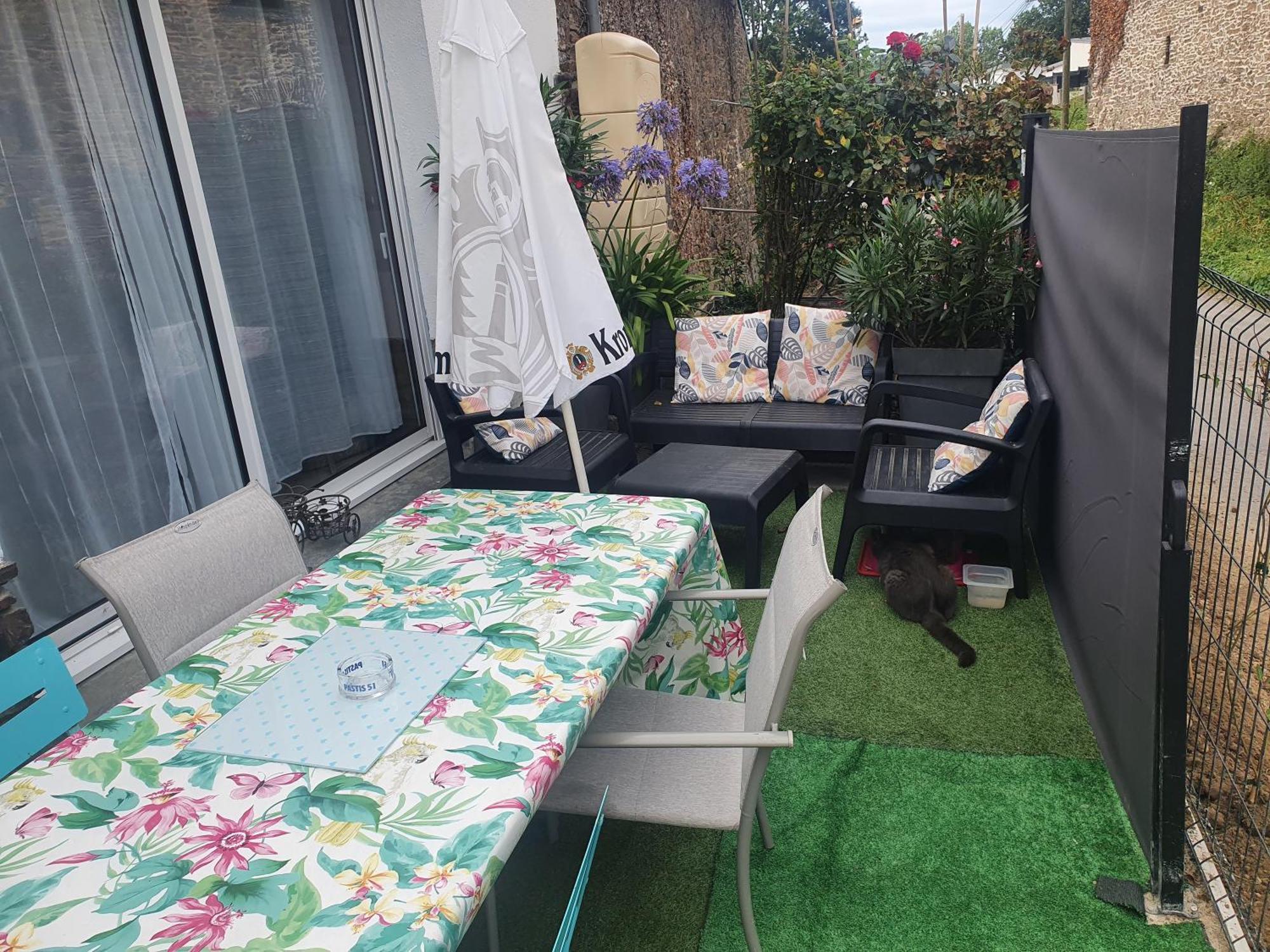 Appartement Du Bonheur Baguer-Pican Esterno foto
